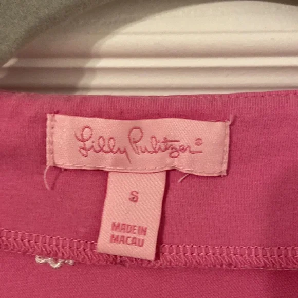 Lilly Pulitzer Shirt size S excellent condition Leigh 25” bust 34” - Picture 2 of 12